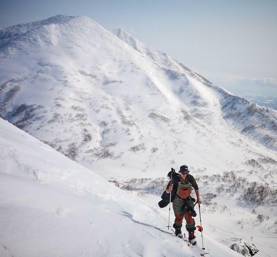 Karimpani Niseko Fujiyama Hostel Ngoại thất bức ảnh